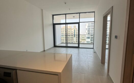 Ultra Luxury 1 Bedroom Apartment | With Laundry Area